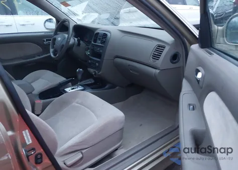 2004 Hyundai Sonata z USA, uszkodzony, nr VIN KMHWF25H44A986356